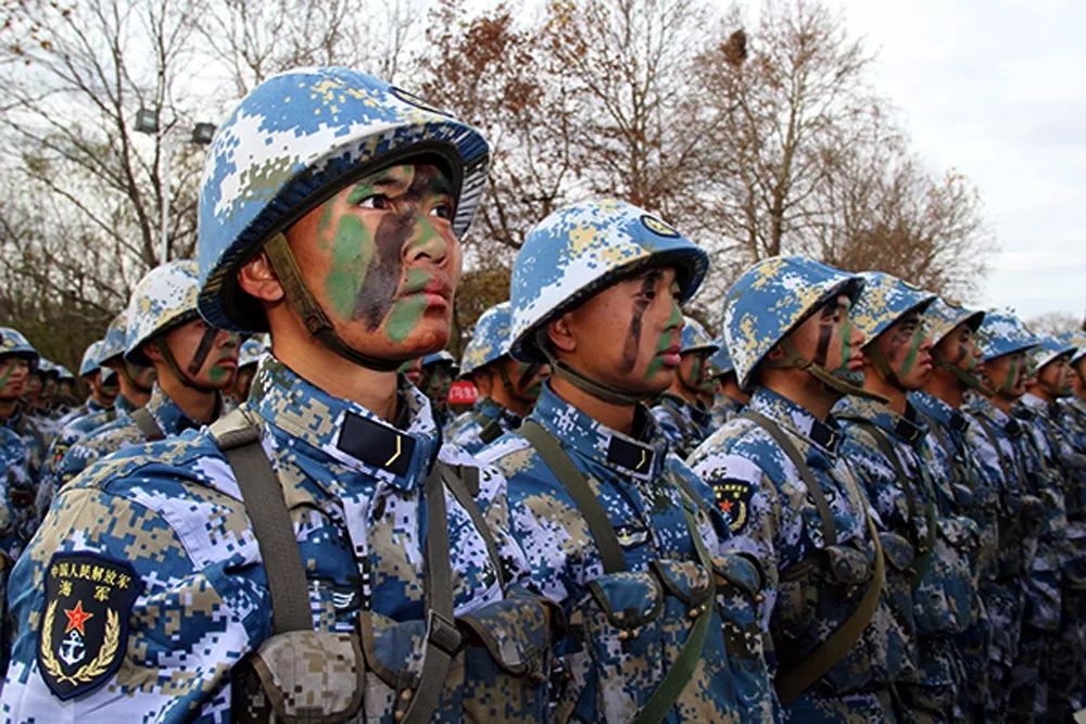 LOL联盟下注 -包含国际比赛日突围战来临，夏洛特黄蜂围绕亚冠造点机会，管理层满意，资深球员宣示担当的词条